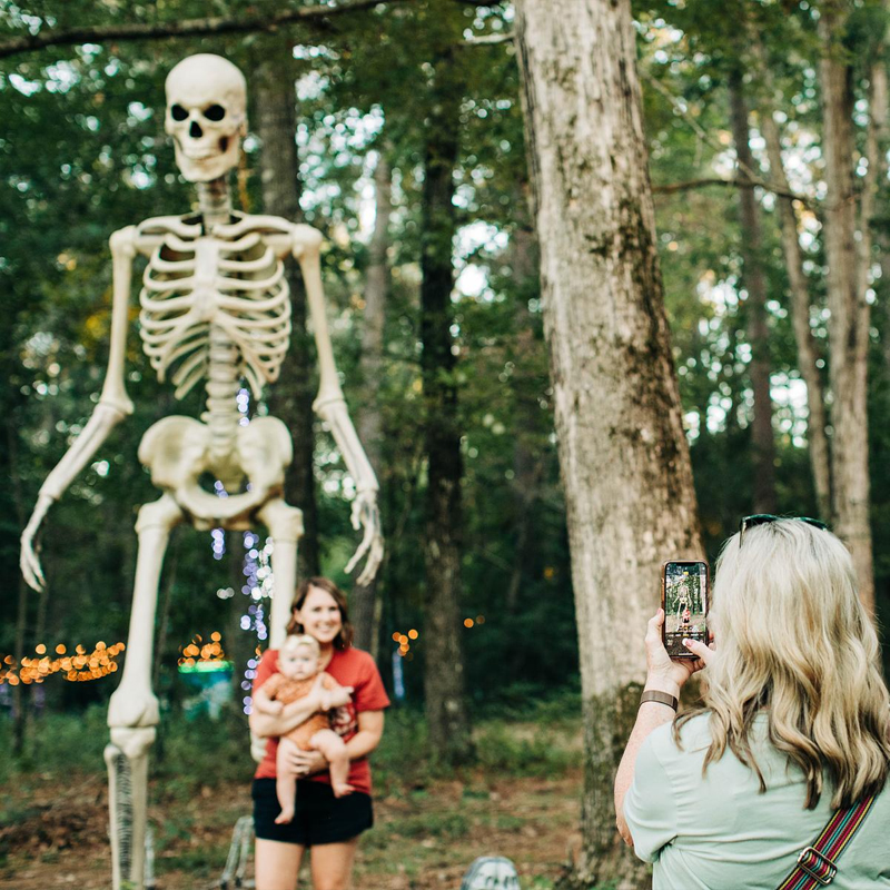 Skeleton Photo Op
